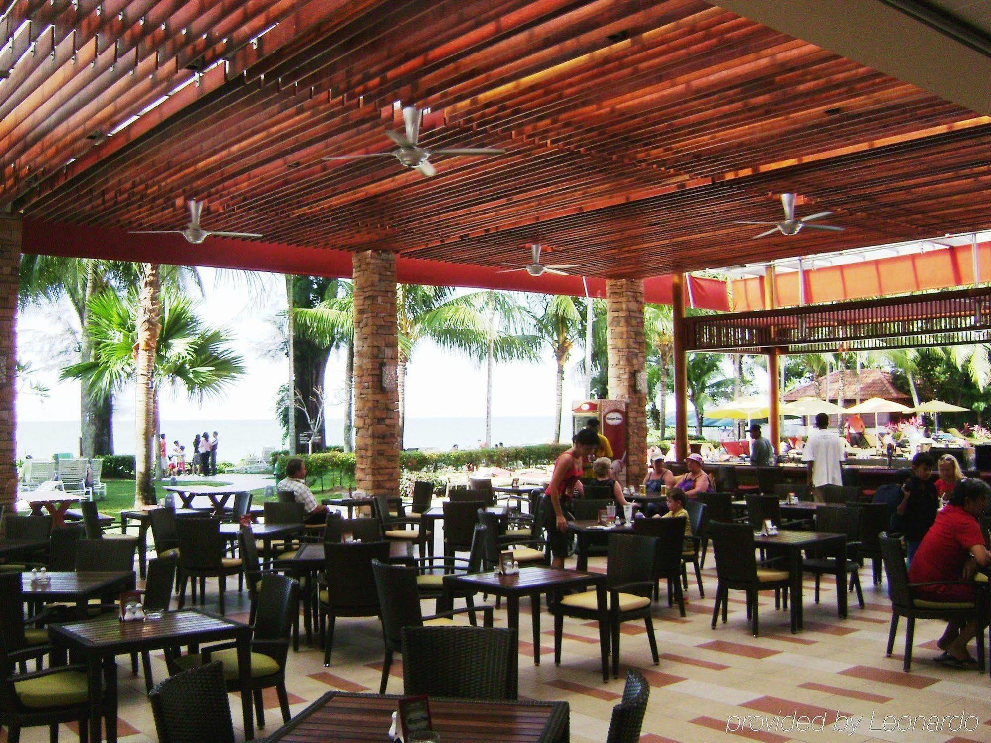 Holiday Inn Resort Penang Batu Ferringhi Ristorante foto